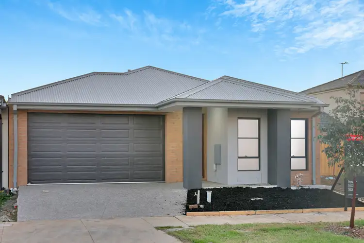 4 Brahman Street, Deanside VIC 3336