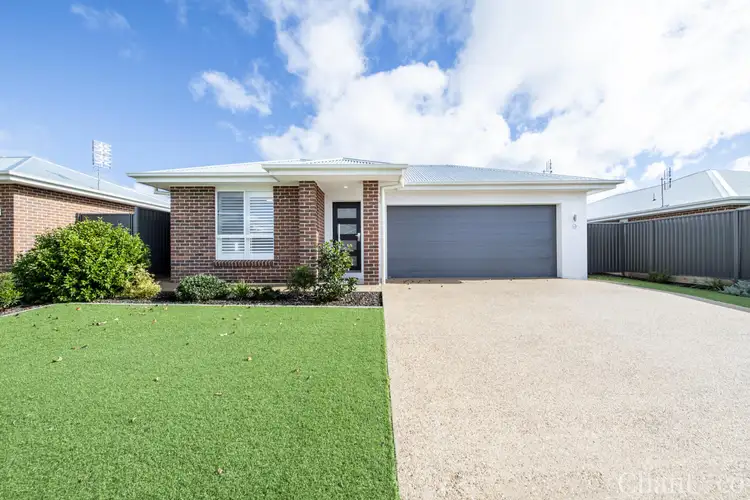 9 Manchurian Circuit, Dubbo NSW 2830