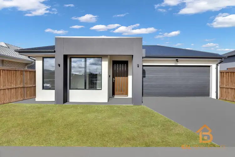 11 Cone Way, Weir Views VIC 3338
