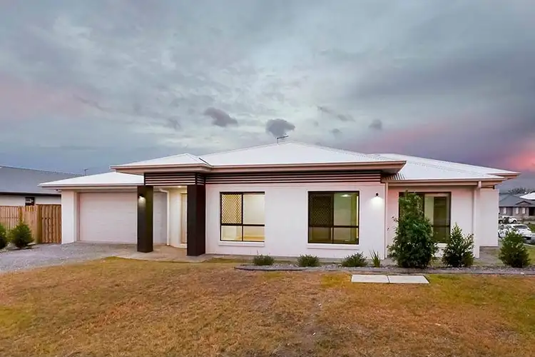 2/20 Saltwater Street, Pimpama QLD 4209