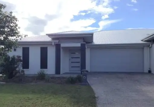 2/20 Saltwater Street, Pimpama QLD 4209