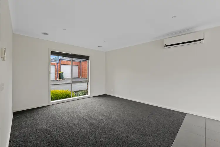 Fourth view of Homely unit listing, 9/4 Hearn Street, Drouin VIC 3818