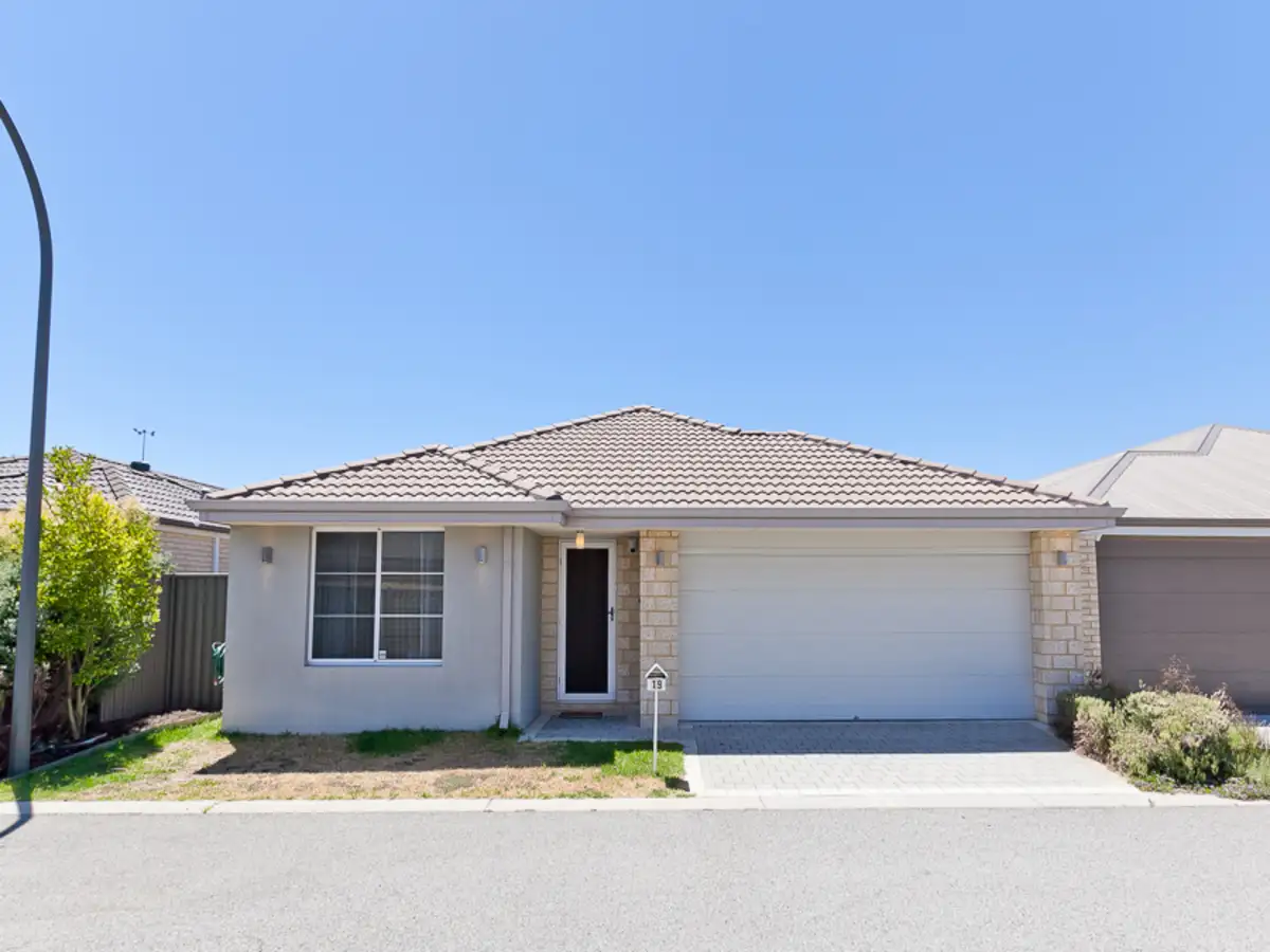 Main view of Homely house listing, 19 Sachem Bend, Piara Waters WA 6112