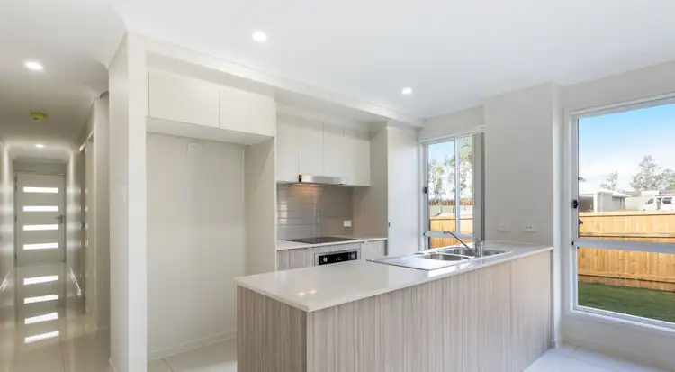 Fourth view of Homely semi-detached listing, 1/57 Wright Crescent, Flinders View QLD 4305