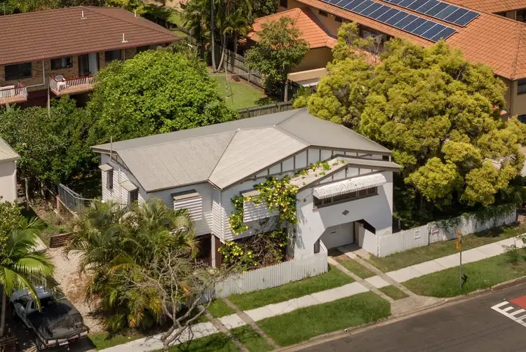 7 Hants Street, Hamilton QLD 4007