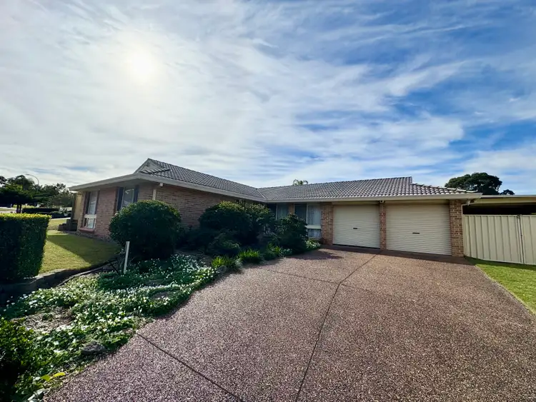11 Tennant Street, Casula NSW 2170