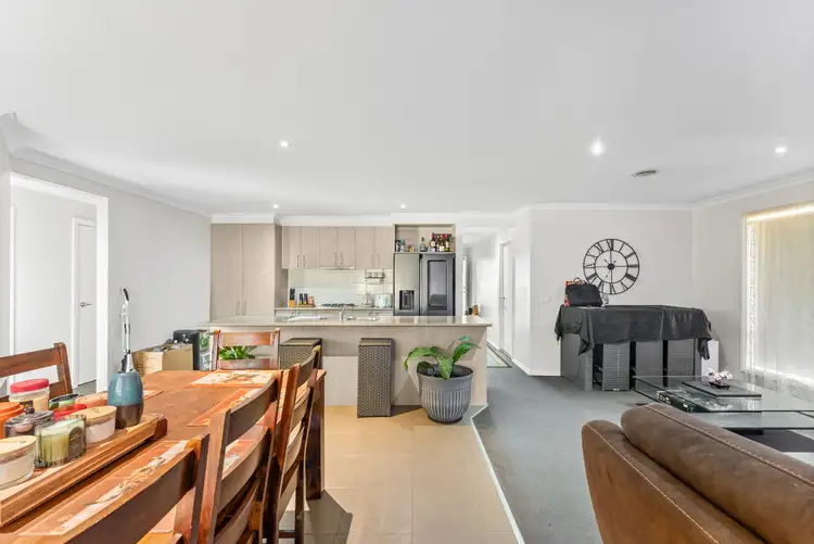Fifth view of Homely house listing, 6 Langport Crescent, Sunbury VIC 3429
