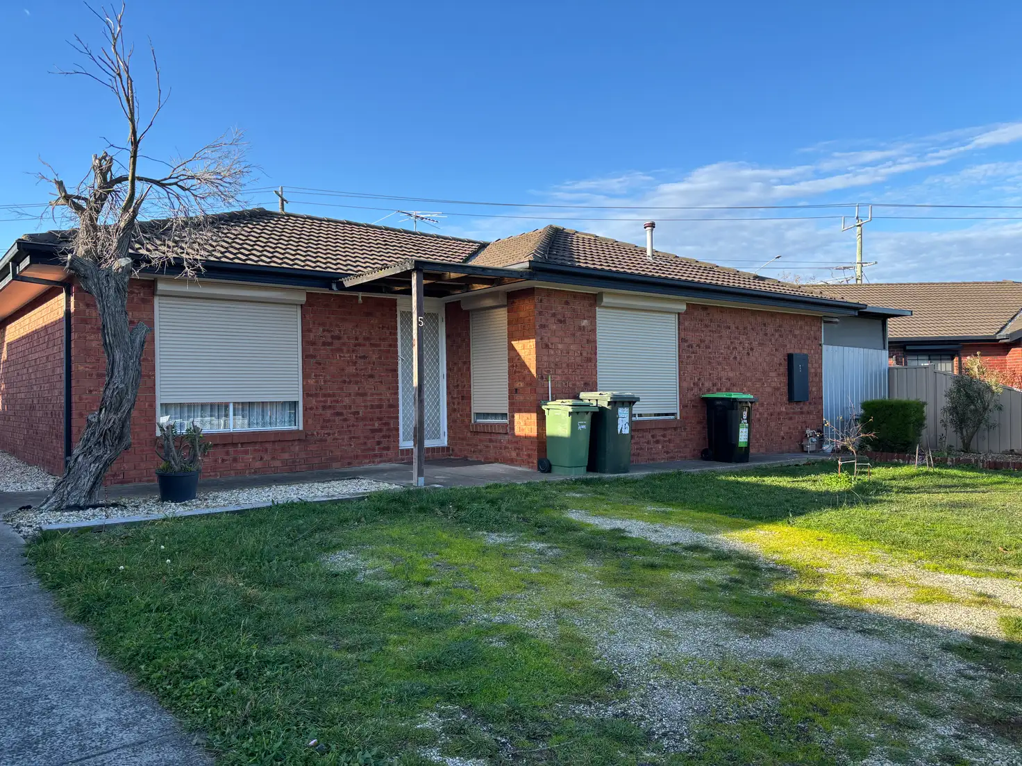 Main view of Homely house listing, 5 Paltara Close, Meadow Heights VIC 3048