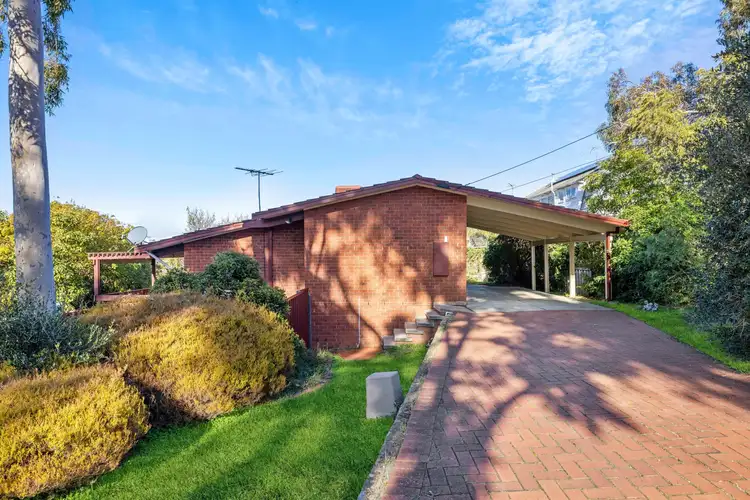 4 Monterey Court, Happy Valley SA 5159