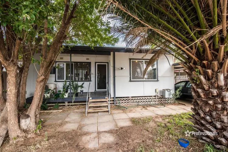 16A & B Diosma Street, Rangeway WA 6530