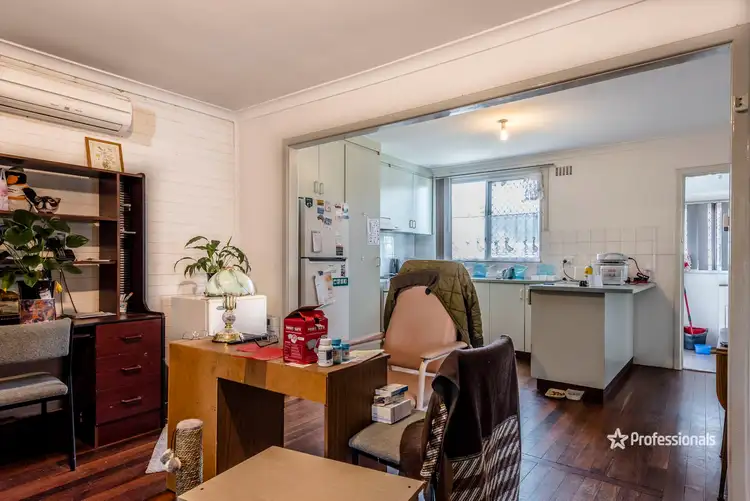 Seventh view of Homely semi-detached listing, 16A & B Diosma Street, Rangeway WA 6530