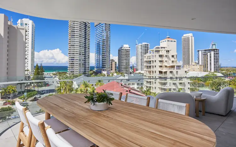 4/24 Woodroffe Avenue, Main Beach QLD 4217