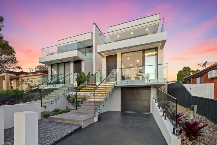 17A Harvey Avenue, Padstow NSW 2211