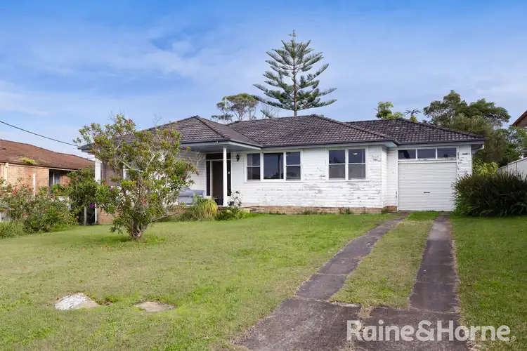 9 Marian Place, Belmont North NSW 2280