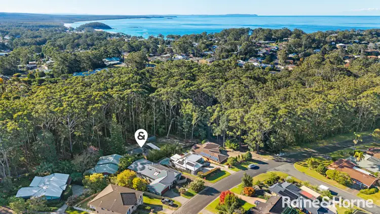 28 Oxley Crescent, Mollymook Beach NSW 2539