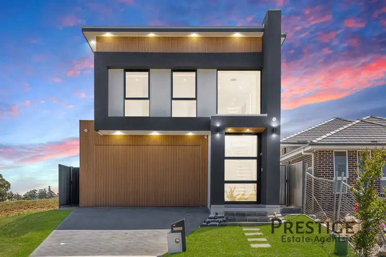16B Bluebell Crescent, Spring Farm NSW 2570