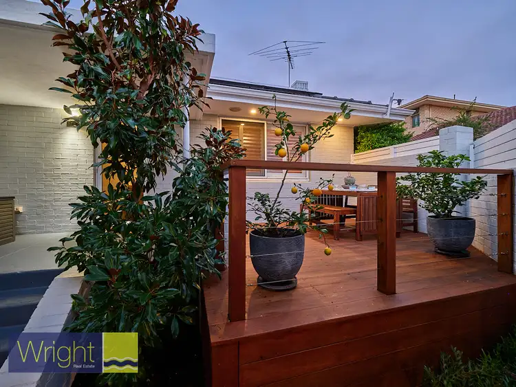 76A Weaponess Road, Scarborough WA 6019