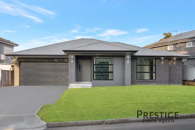 24 Dampier Crescent, Fairfield West NSW 2165