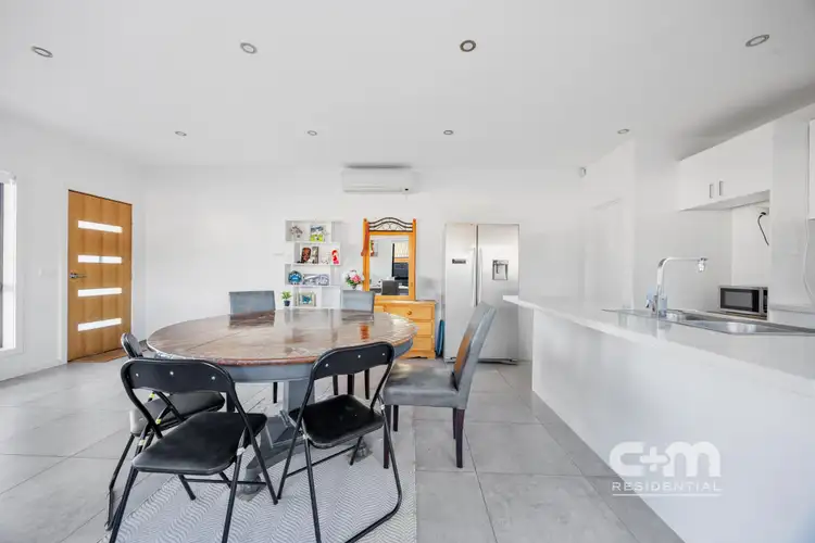 Fifth view of Homely townhouse listing, 1/8 Ortolan Avenue, Broadmeadows VIC 3047