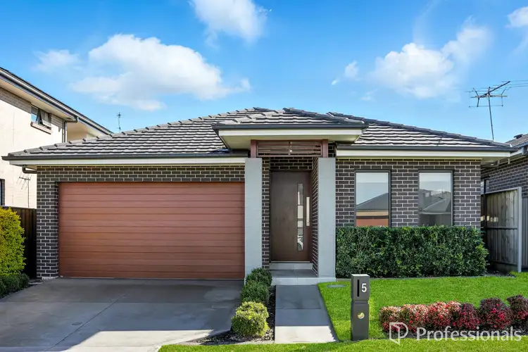 5 Mareeba Street, Box Hill NSW 2765