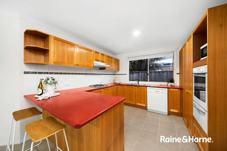Fifth view of Homely house listing, 6 Tiffany Close, Pakenham VIC 3810