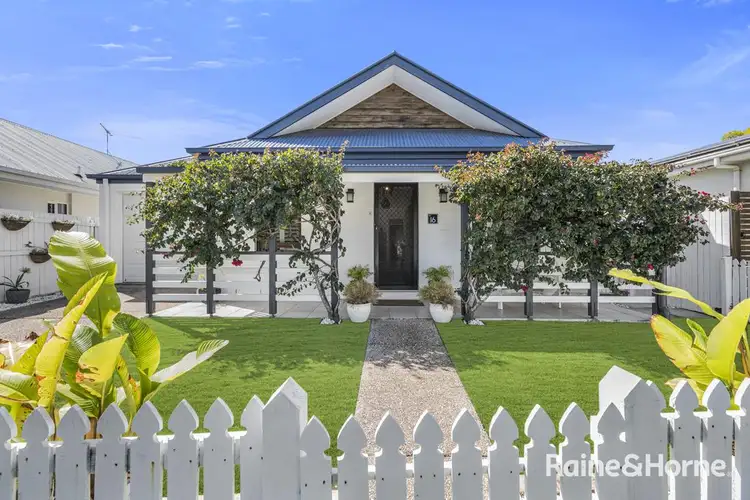 16 Allenby Close, North Lakes QLD 4509