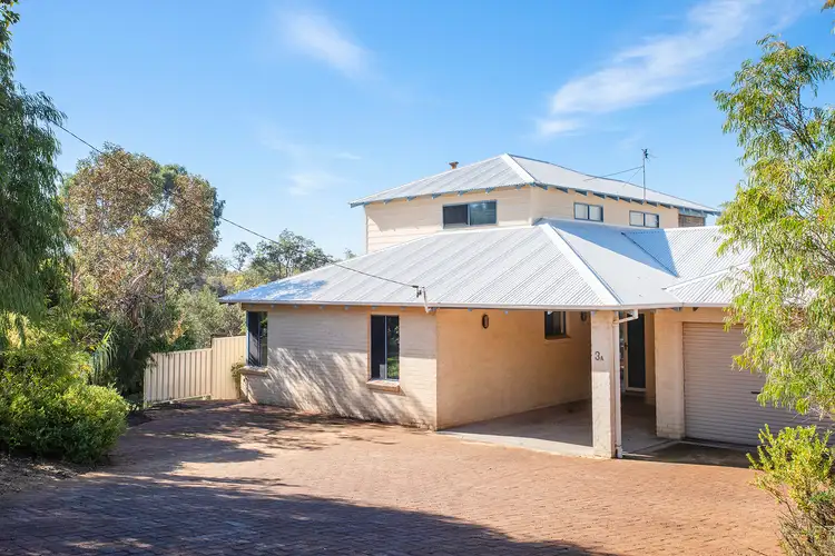 3A Turner Street