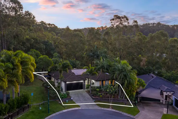 2 Maloney Crescent, Maudsland QLD 4210