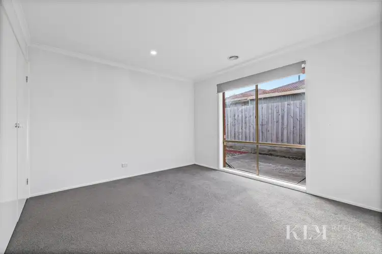 Fifth view of Homely house listing, 4 Manton Place, Roxburgh Park VIC 3064