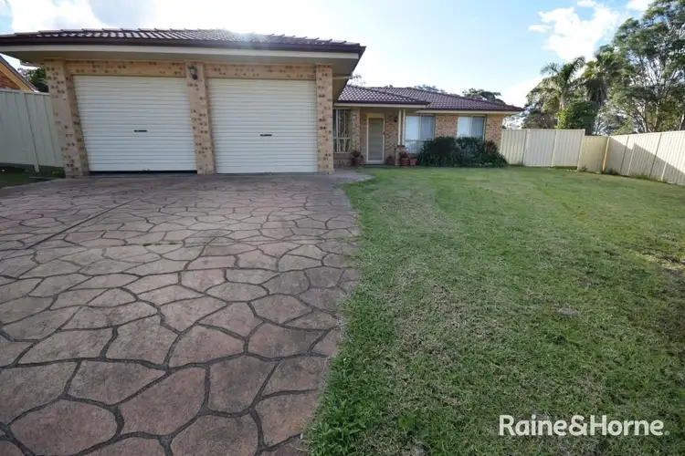 17 Asteria Street, Worrigee NSW 2540