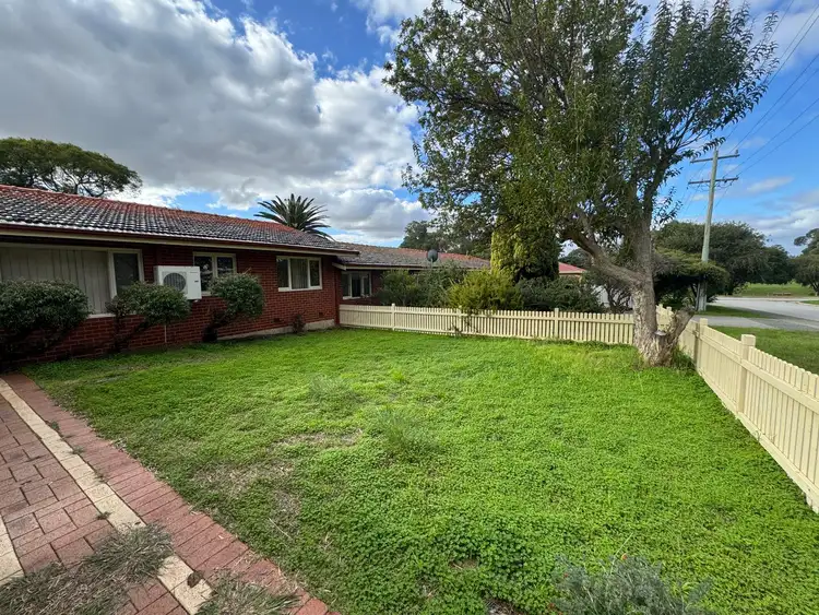 2/22 Alonso Street, Coolbellup WA 6163