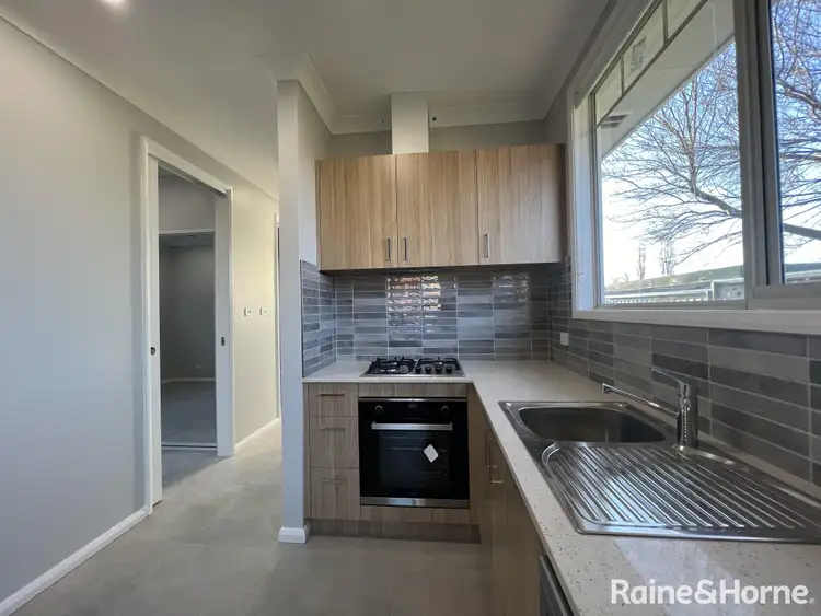 54a Turner Crescent, Orange NSW 2800