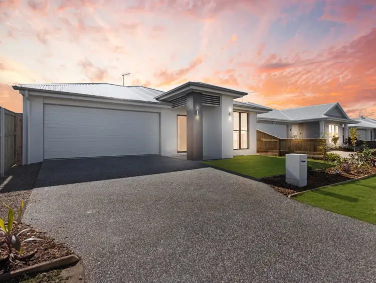 Main view of Homely house listing, 11 Pipit Street, Point Vernon QLD 4655