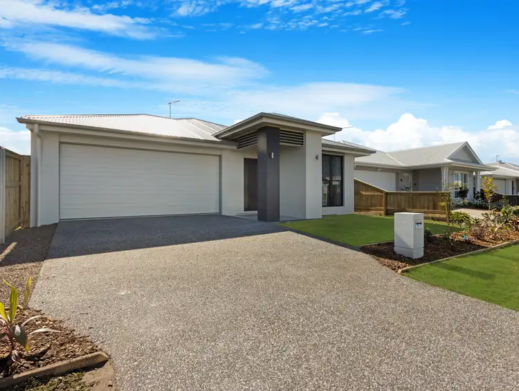 Second view of Homely house listing, 11 Pipit Street, Point Vernon QLD 4655