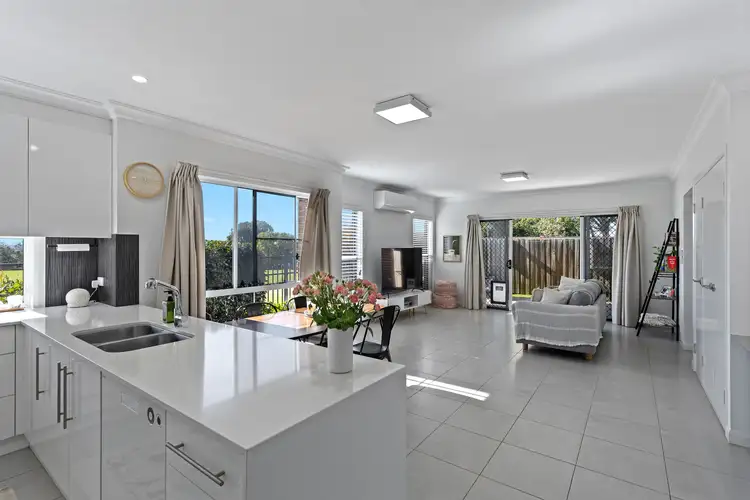 Sixth view of Homely unit listing, 4/9 Cranley Street, South Toowoomba QLD 4350