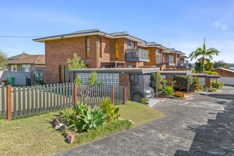 2/63 Fraser Road, Long Jetty NSW 2261
