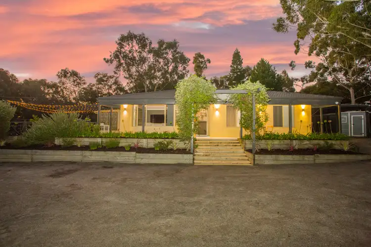 70 Wallangarra Drive, Bedfordale WA 6112