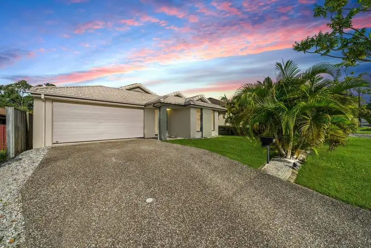 8 Starkey Street, Pacific Pines QLD 4211