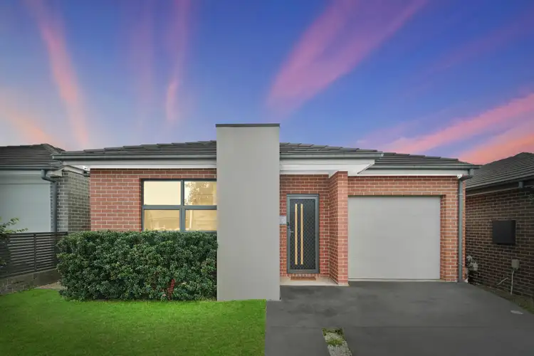 14 Killuna Way, Jordan Springs NSW 2747