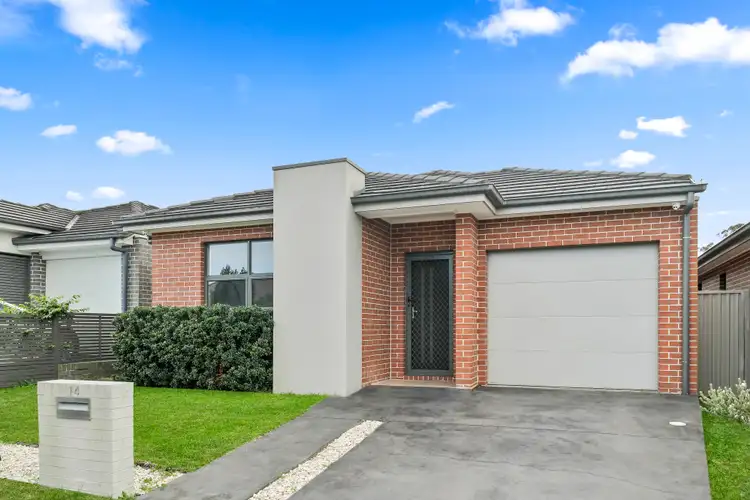 14 Killuna Way, Jordan Springs NSW 2747