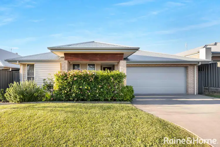 14 Bow Street, Vincentia NSW 2540