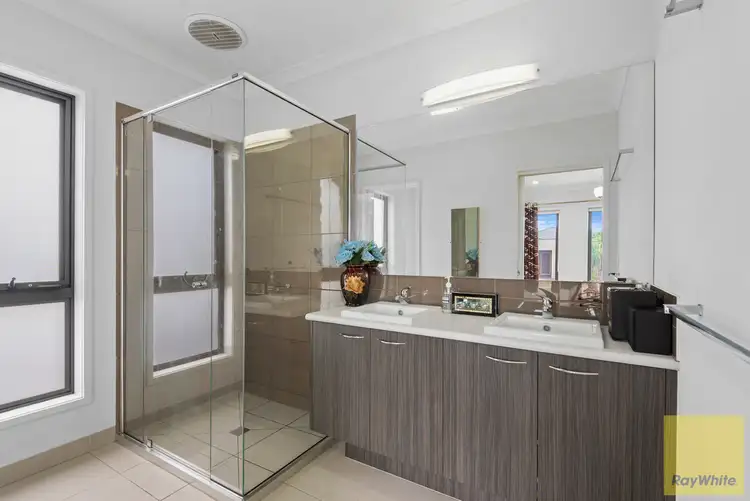 Fifth view of Homely house listing, 8 Plume Place, Point Cook VIC 3030