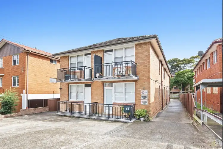 8/11 Myee Street, Lakemba NSW 2195