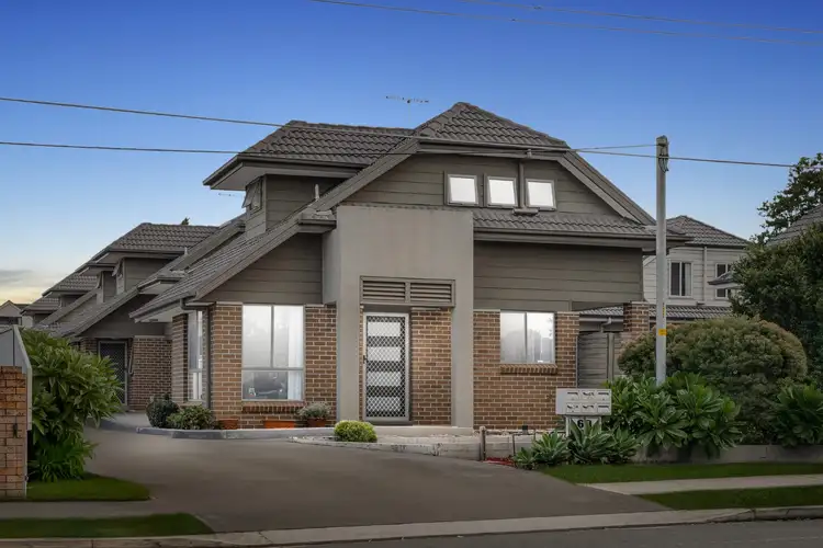 1/60 Brisbane Street, Oxley Park NSW 2760