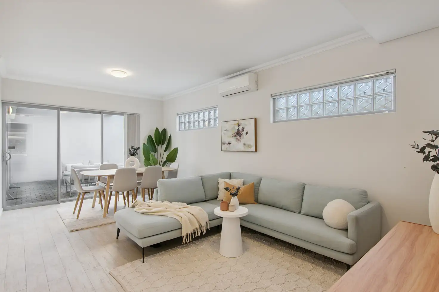 Main view of Homely house listing, 4/13 Belcastro Way, Madeley WA 6065