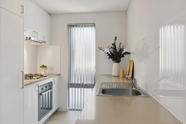 Fifth view of Homely house listing, 4/13 Belcastro Way, Madeley WA 6065