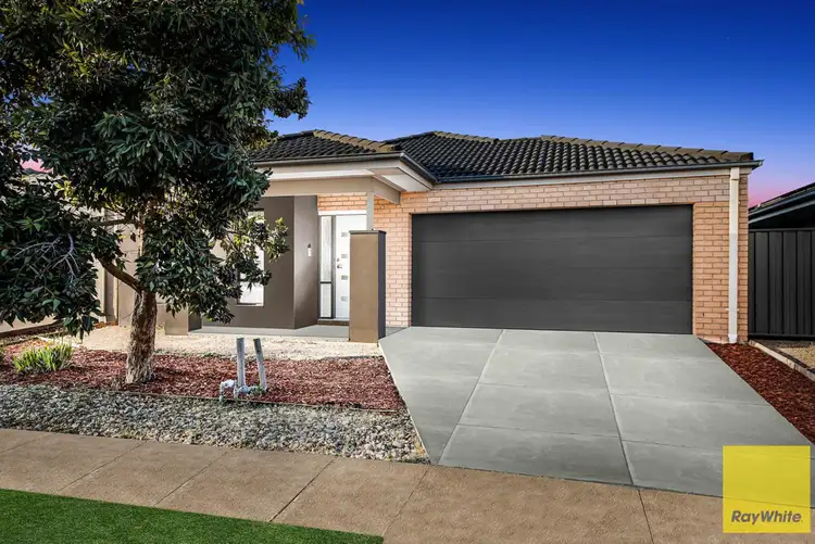 56 Eltham Parade, Manor Lakes VIC 3024