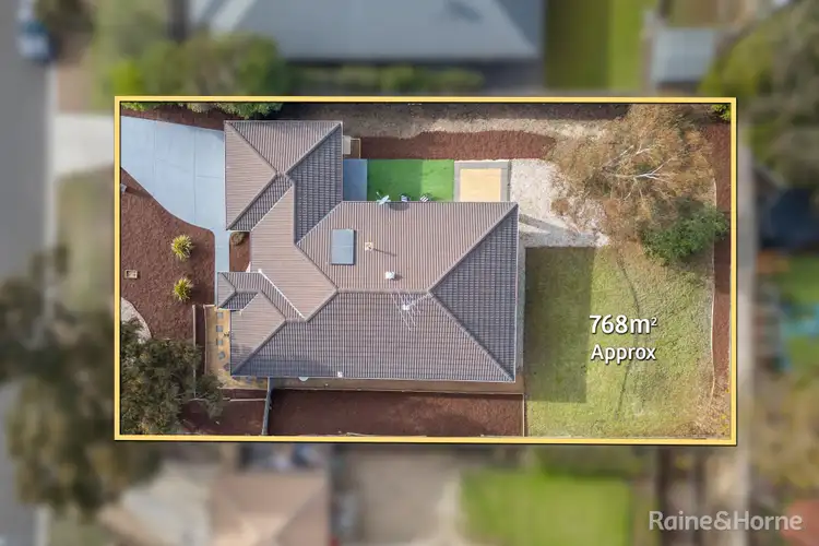 Second view of Homely house listing, 18 Longmire Court, Sunbury VIC 3429