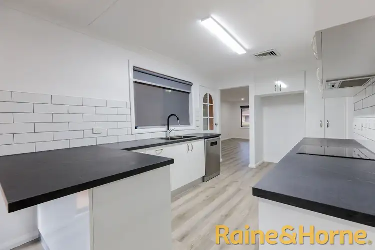 Fifth view of Homely house listing, 5 Epsom Avenue, Dubbo NSW 2830