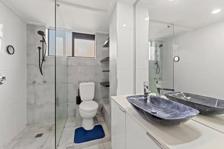 Fifth view of Homely apartment listing, 25/490 Marine Parade, Biggera Waters QLD 4216
